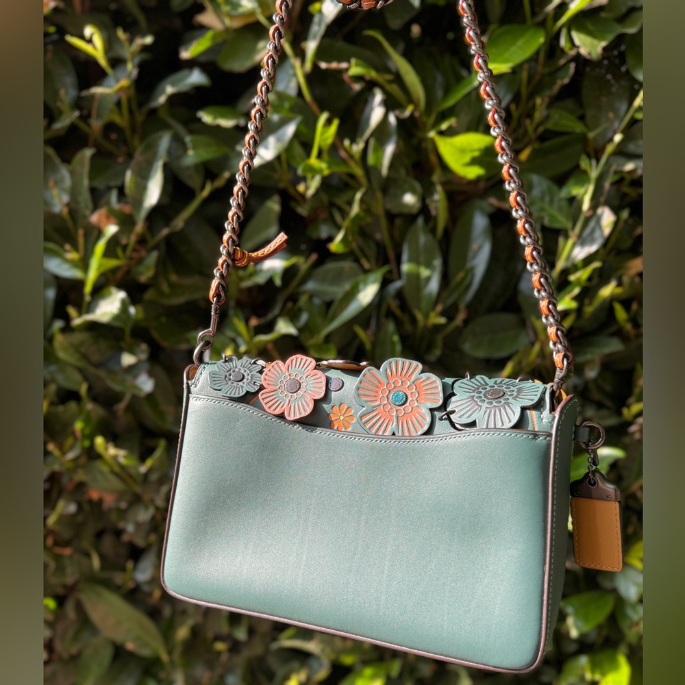 Coach 21585 Dinky 24 Tea Rose Green Chain Link Rare - Picture 11 of 12
